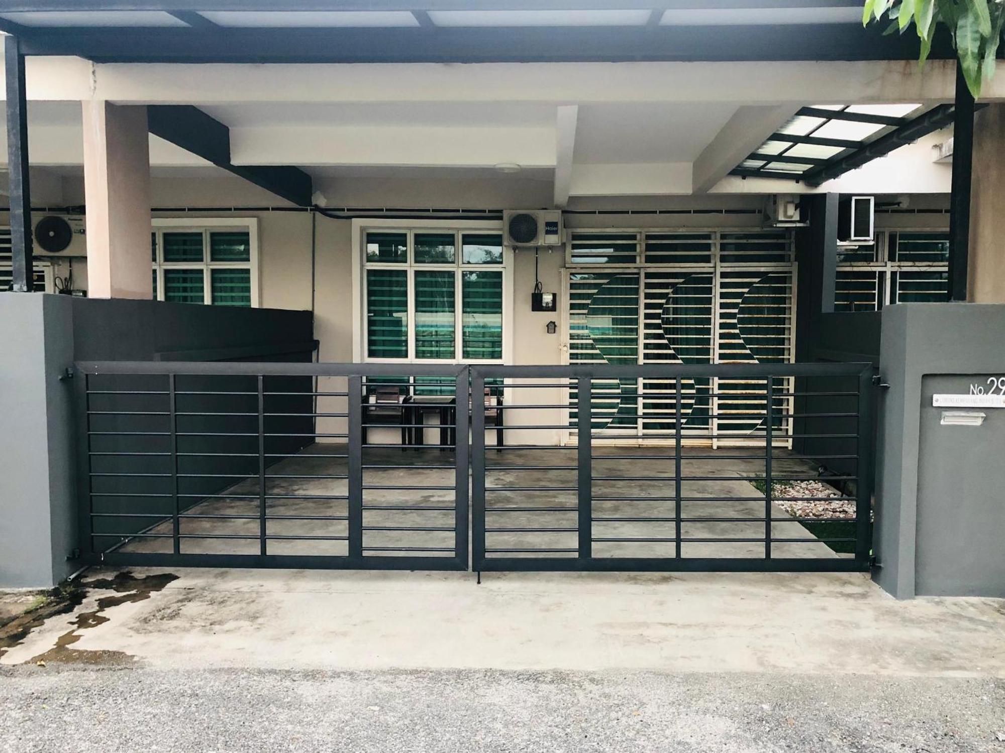 M2H Homestay Kuantan Exteriör bild